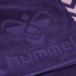 Hummel Handtuch - Large Towel 7 Hummel Handtuch - Large Towel -JOM Kleidung Geschaft 208 805 3443 hummel large towel z1