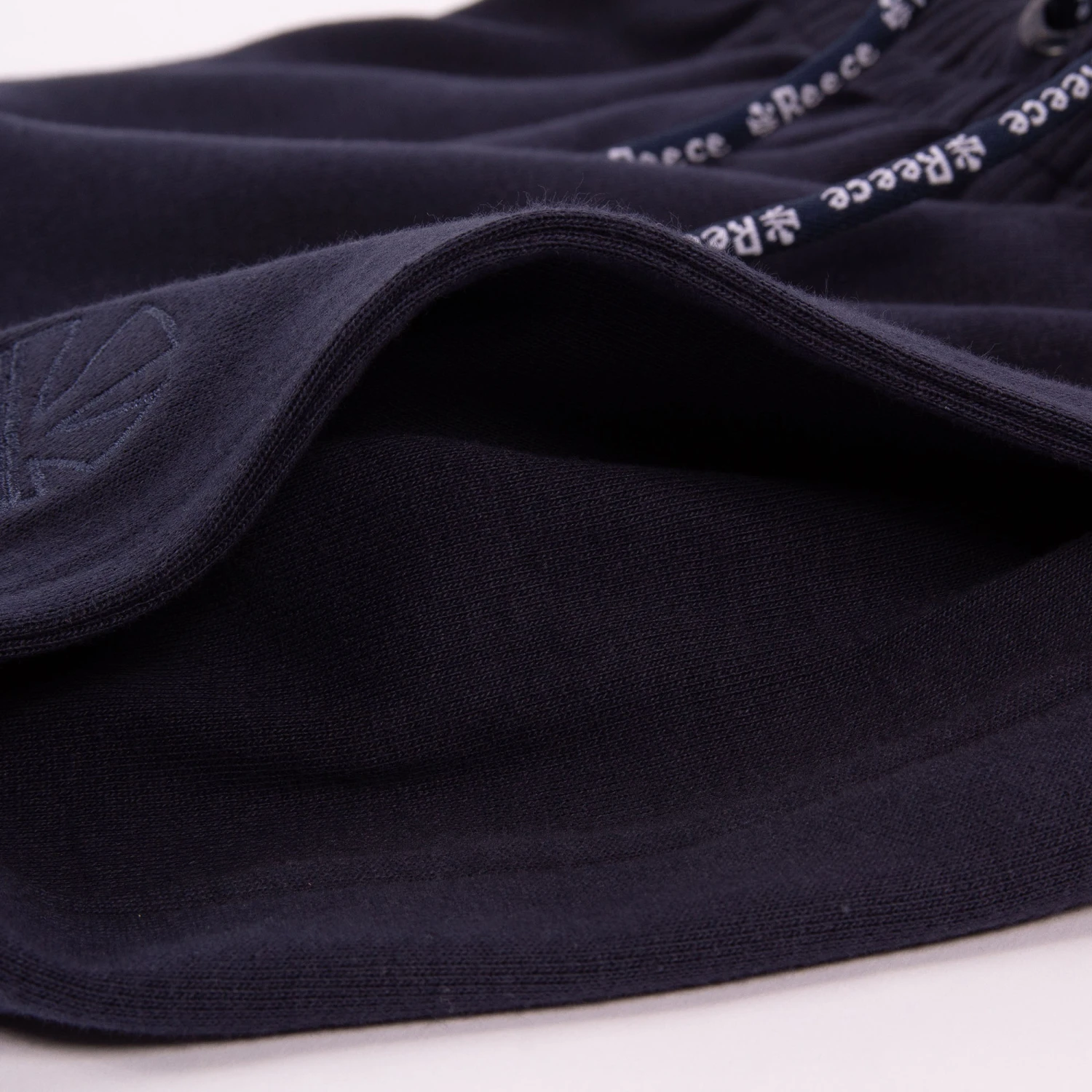 Reece Australia Studio Sweat Hose 13 Reece Australia Studio Sweat Hose – Bild 11